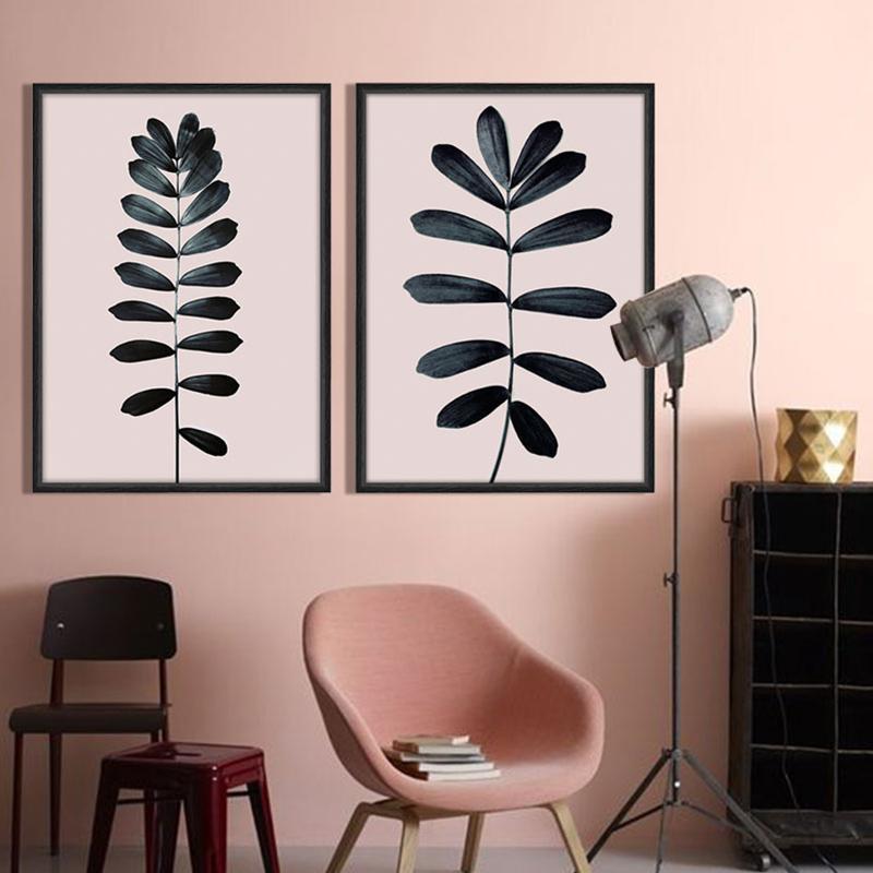 Green Leaves on Stem - Nordic Side - 