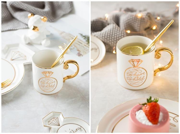 Golden Handle Mugs with Letter - Nordic Side - 