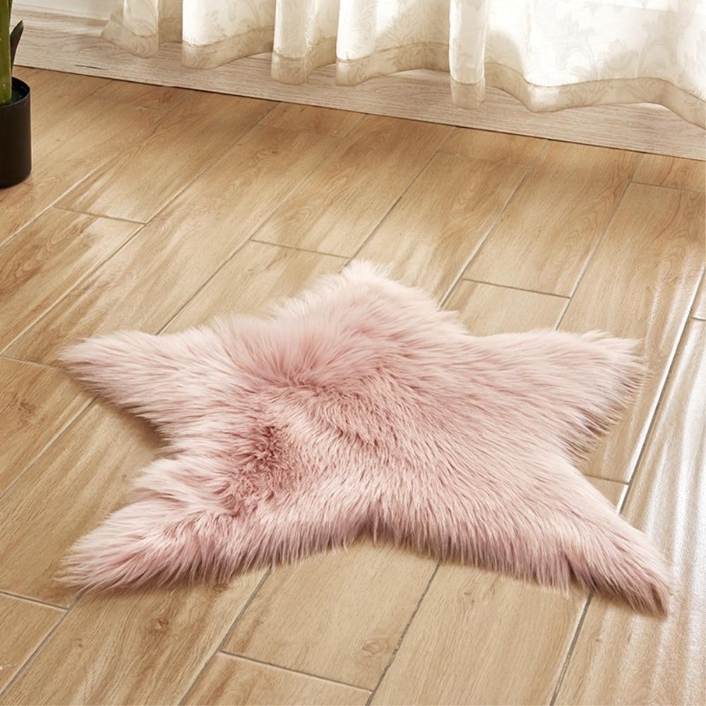 Stella - Faux Sheepskin Star Rug - Nordic Side - 04-22