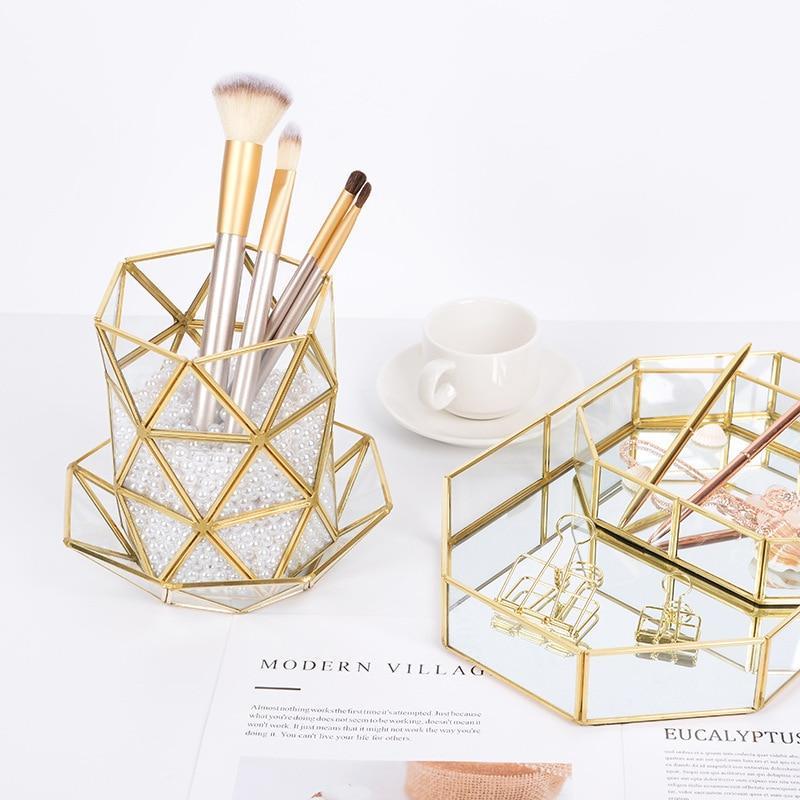 Golden Makeup Brush Storage - Nordic Side - 