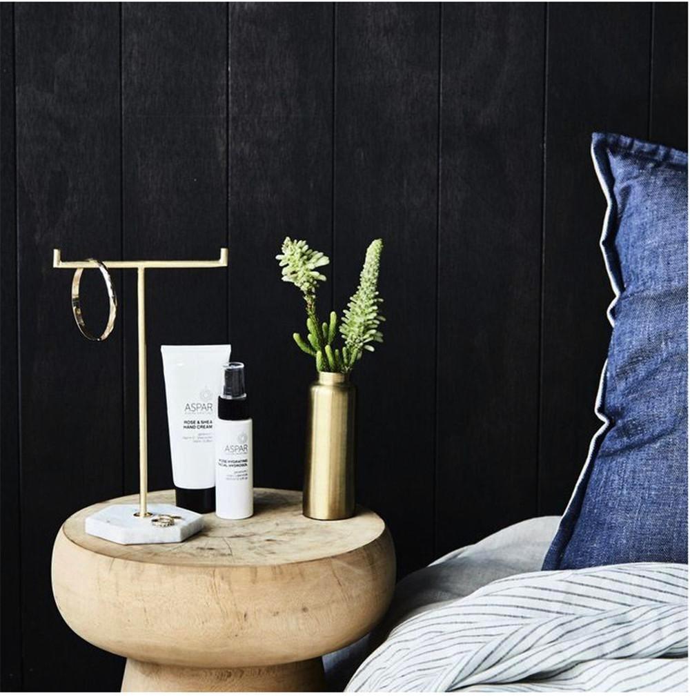 Gold Jewelry Stand - Nordic Side - 