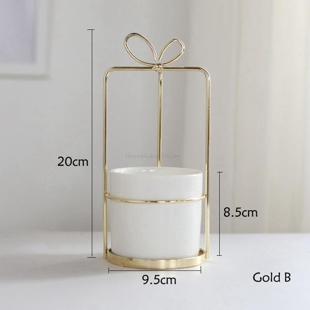 Bow Knot Gold Iron Pot - Nordic Side - 