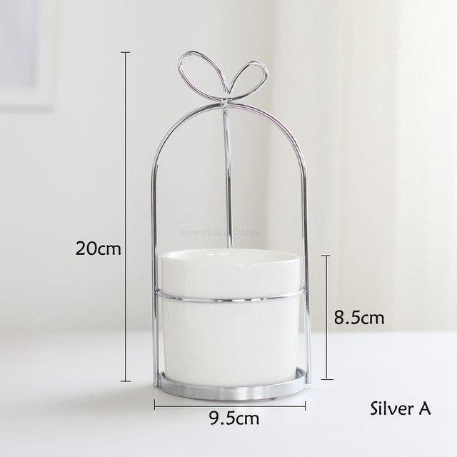 Bow Knot Gold Iron Pot - Nordic Side - 