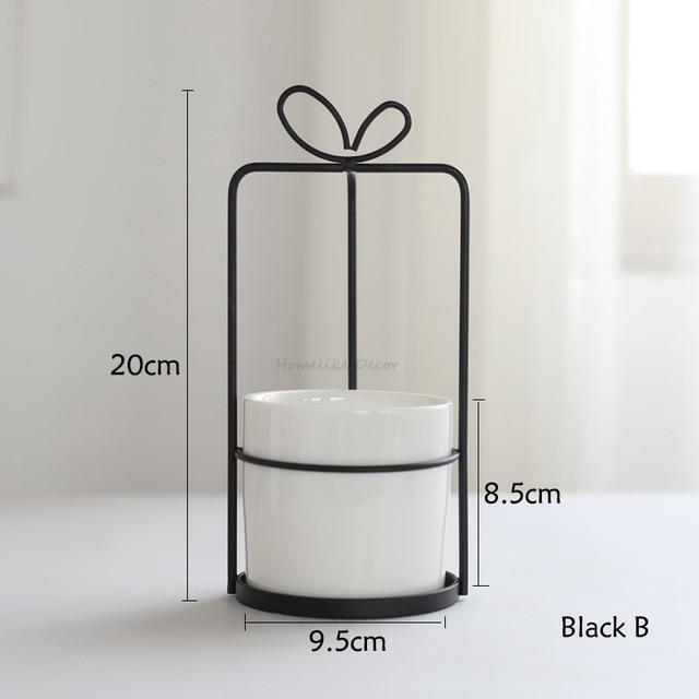 Bow Knot Gold Iron Pot - Nordic Side - 