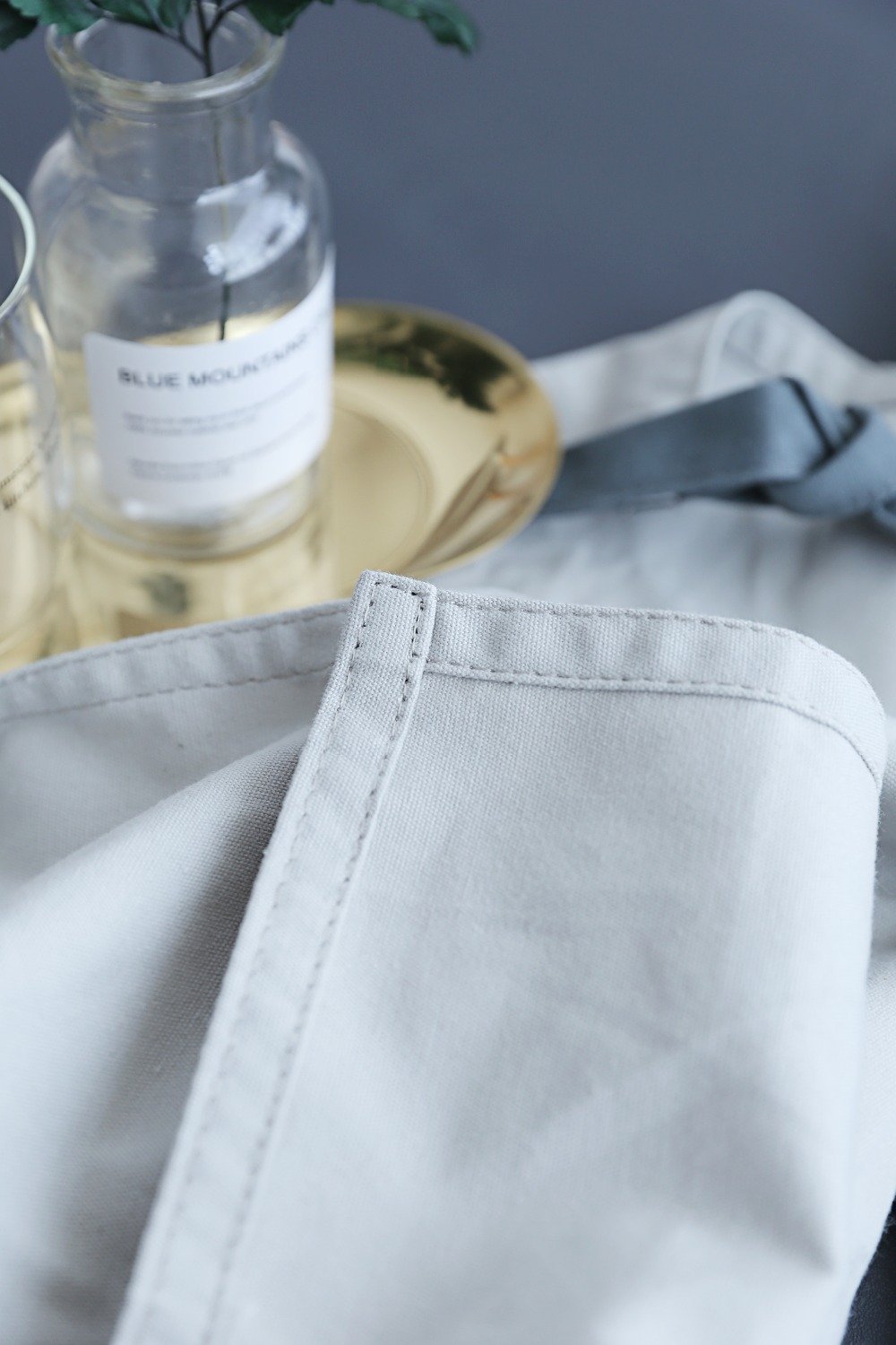 Cotton Nordic Apron - Nordic Side - 