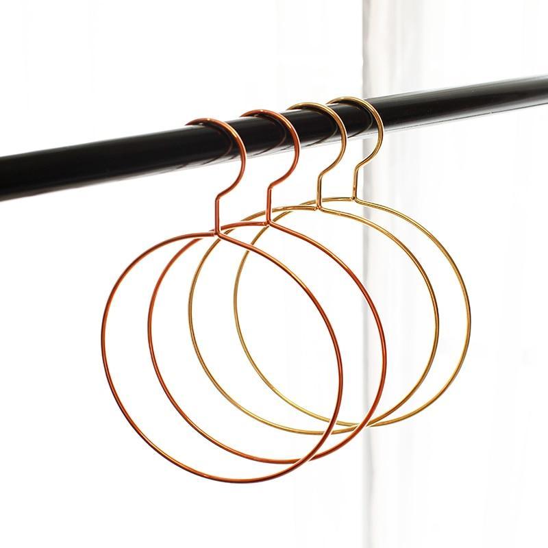 Iron Geometic Hangers - Nordic Side - 