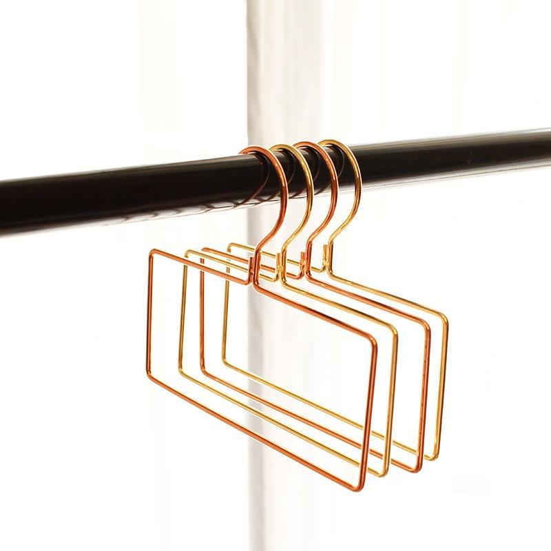 Iron Geometic Hangers - Nordic Side - 