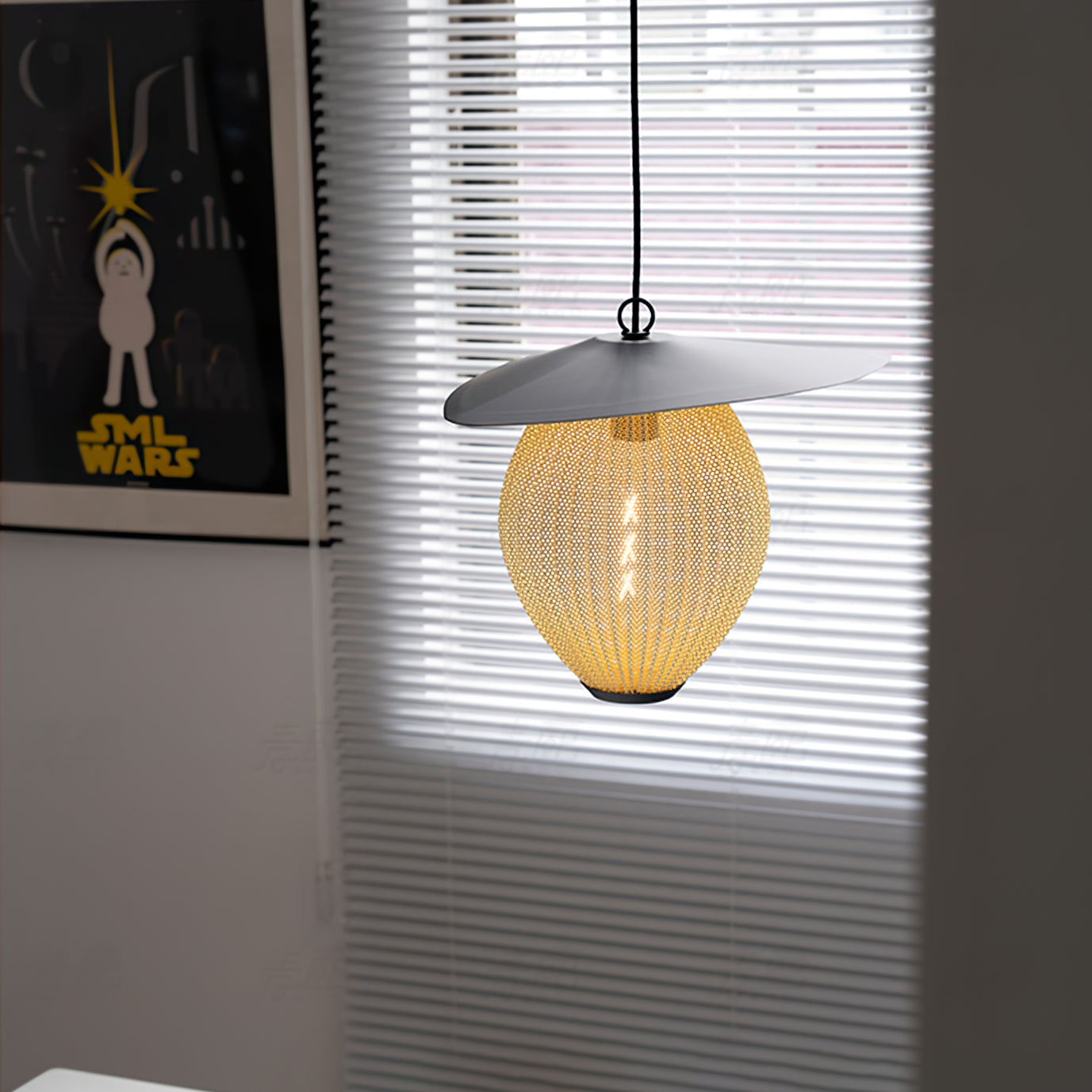 Satellite Pendant Lamp