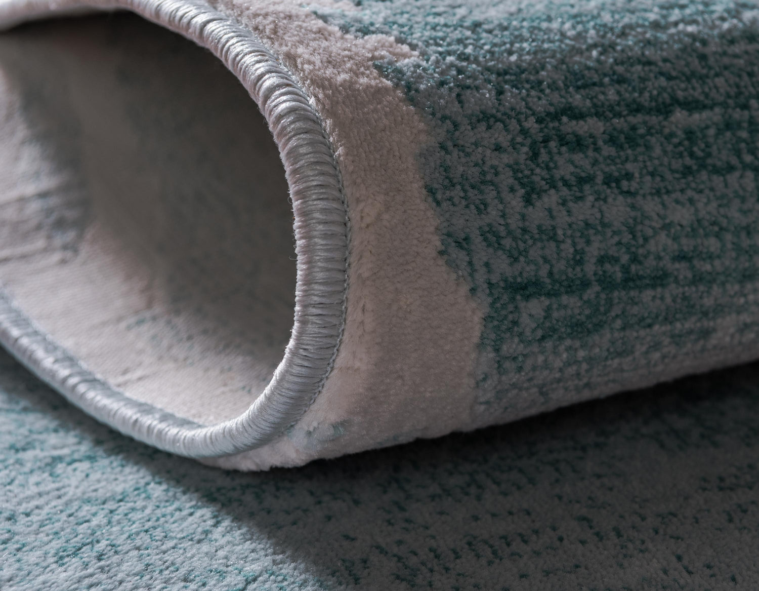 Jakobe - Faded Diamond Pattern Area Rug - Nordic Side - feed-cl0-over-80-dollars, unique-loom, us-only, us-ship