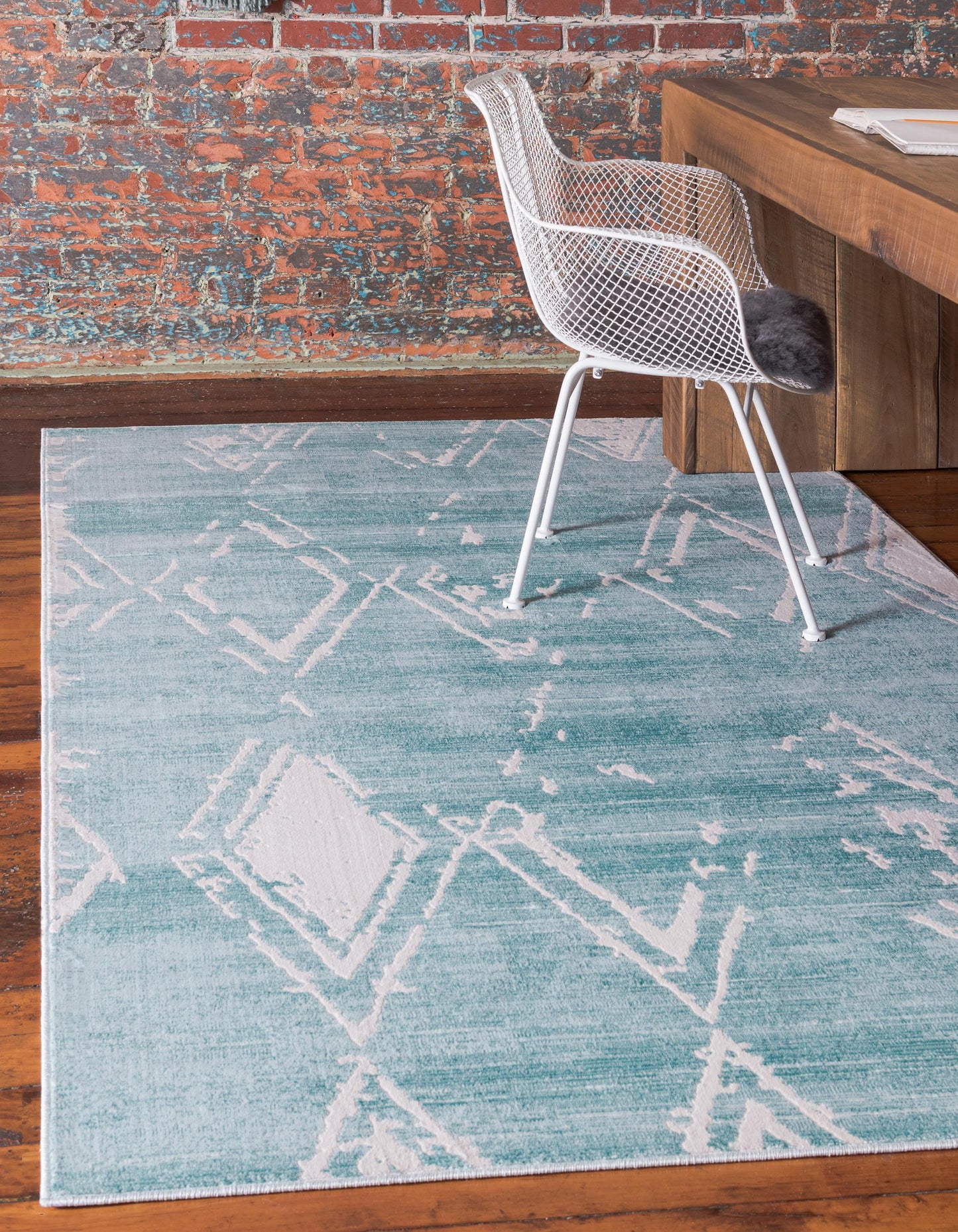 Jakobe - Faded Diamond Pattern Area Rug - Nordic Side - feed-cl0-over-80-dollars, unique-loom, us-only, us-ship